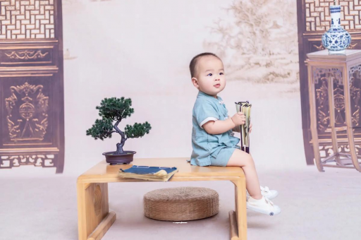 黄山宝宝几个月笑出声 黄山宝宝几个月笑出声